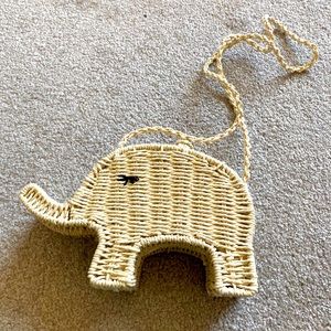 Zara straw bag. new without tag